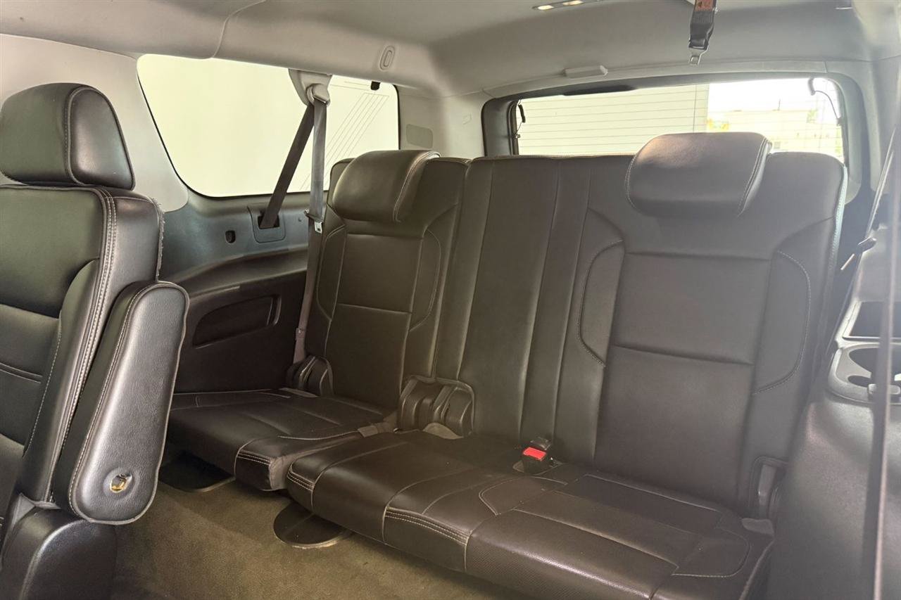 Used 2016 GMC Yukon XL Denali w/ Open Road Package AWD/4WD image 15