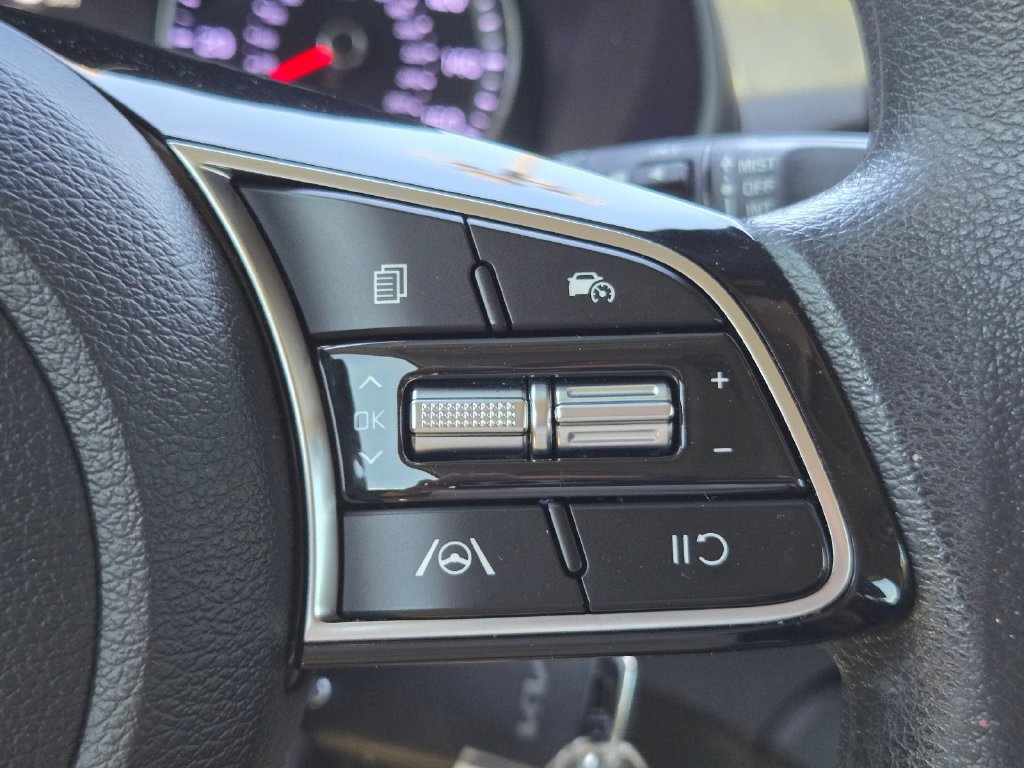 Certified 2024 Kia Forte LXS w/ LXS Technology Package FWD image 23