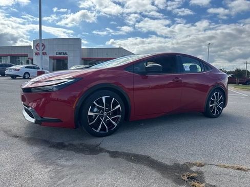 New 2026 Toyota Prius Plug-In Hybrid image 1