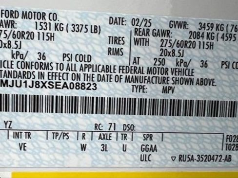 Used 2025 Ford Expedition Active image 59