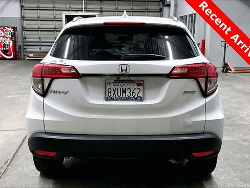 Used 2021 Honda HR-V EX image 4