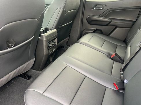 New 2026 Chevrolet Colorado LT w/ LT Convenience Package AWD/4WD image 9