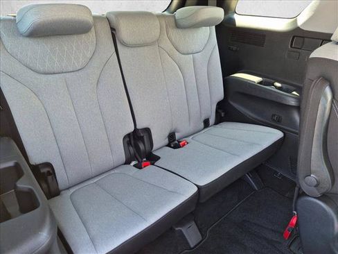 Used 2022 Hyundai Palisade SEL w/ Convenience Package FWD image 18