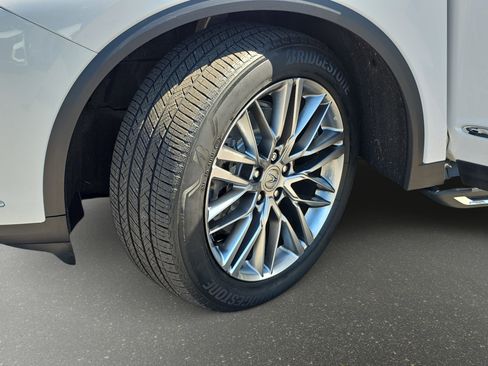 Certified 2023 Acura MDX SH-AWD w/ Advance Package image 31
