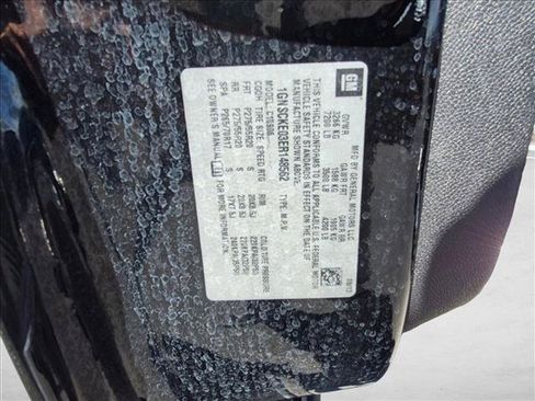 Used 2014 Chevrolet Suburban LTZ RWD image 24