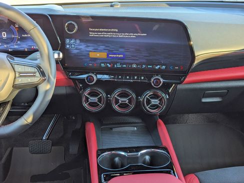 New 2025 Chevrolet Blazer EV RS image 16