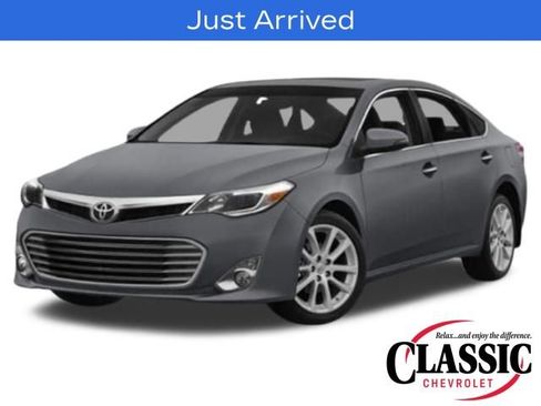 Used 2015 Toyota Avalon XLE image 1