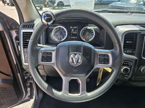 Used 2021 RAM 1500 Classic SLT AWD/4WD image 25