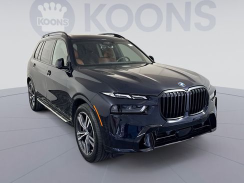 Used 2024 BMW X7 xDrive40i w/ Executive Package image 10