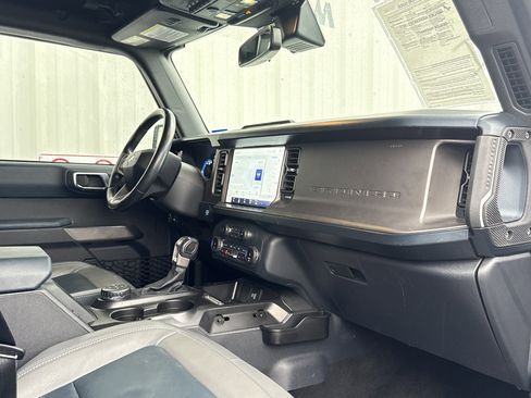 Used 2022 Ford Bronco Outer Banks image 31