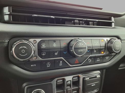 New 2026 Jeep Wrangler Sahara image 9