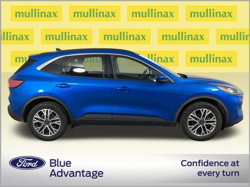 Certified 2020 Ford Escape SEL image 2