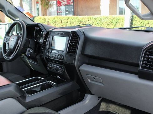 Used 2018 Ford F150 XL w/ Equipment Group 101A Mid image 39