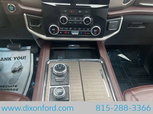 Used 2024 Ford Expedition Max Limited AWD/4WD image 15