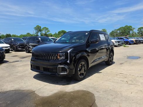 New 2027 Kia Seltos X-Line S w/ X-Line S Premium Package AWD/4WD image 4