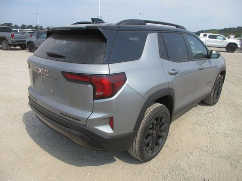 New 2027 GMC Terrain Elevation w/ Elevation Premium Package AWD/4WD image 4