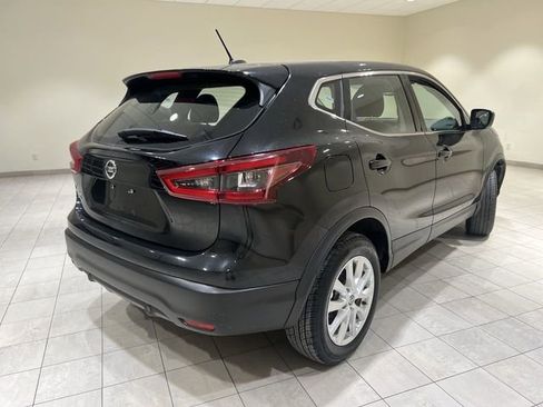 Used 2021 Nissan Rogue Sport S image 5