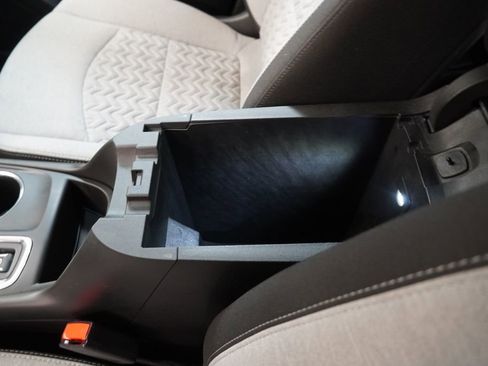 Certified 2023 Chevrolet Equinox LS image 25