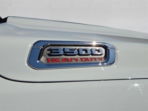 Used 2024 RAM 3500 Big Horn image 6