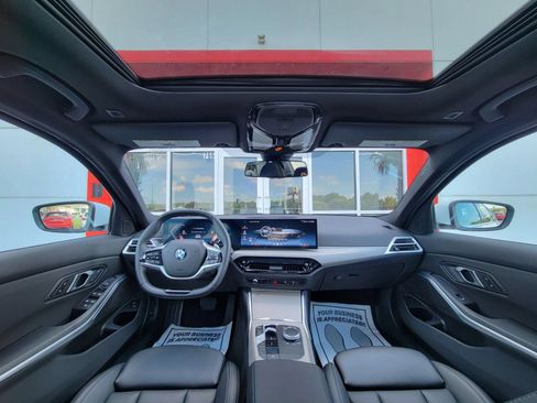 Used 2025 BMW 330i Sedan RWD image 7