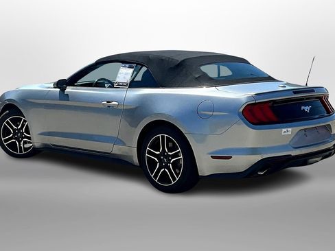 Used 2022 Ford Mustang Premium image 10