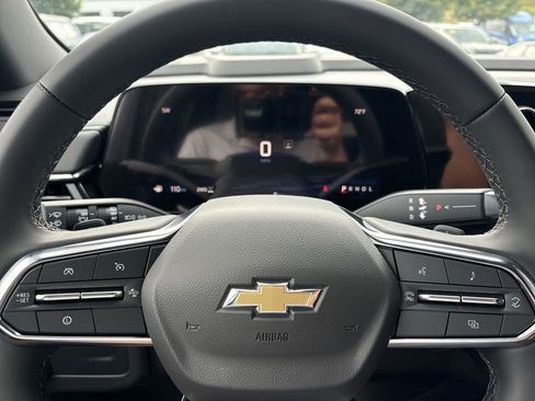 New 2025 Chevrolet Tahoe LS image 12