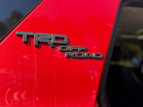 Used 2019 Toyota 4Runner TRD Off-Road Premium AWD/4WD image 22