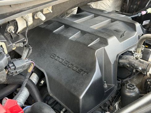 Used 2016 Ford F150 XLT w/ Equipment Group 302A Luxury image 18