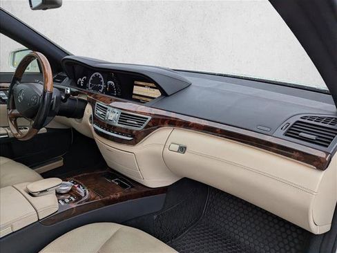 Used 2011 Mercedes-Benz S 550 S 550 image 26