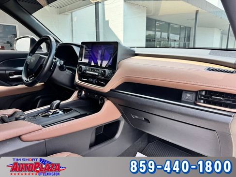 Used 2024 Toyota Grand Highlander AWD Hybrid image 54