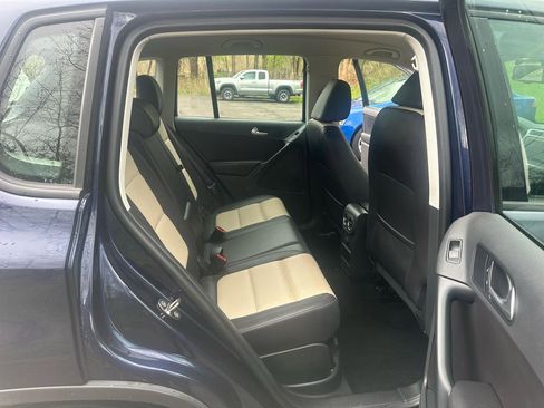 Used 2016 Volkswagen Tiguan SE AWD/4WD image 17