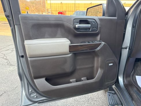 Used 2021 GMC Sierra 1500 SLT w/ SLT Premium Plus Package AWD/4WD image 12