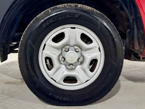 Used 2013 Toyota Tacoma 2WD Regular Cab image 24