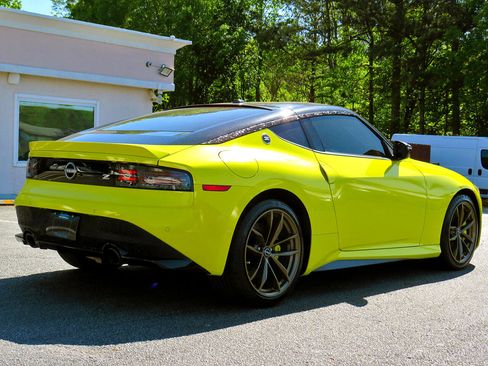 Used 2023 Nissan Z Proto w/ Floor Mat Package (L93) image 7