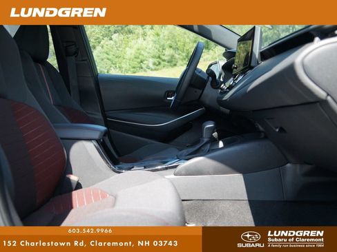 Used 2023 Toyota Corolla SE FWD image 9