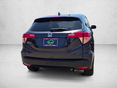 Used 2016 Honda HR-V LX image 7