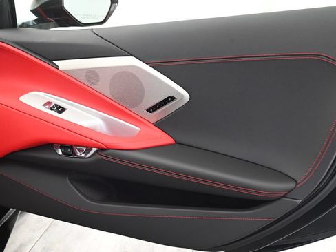 Used 2024 Chevrolet Corvette Stingray Preferred Conv w/ Z51 Performance Package RWD image 15