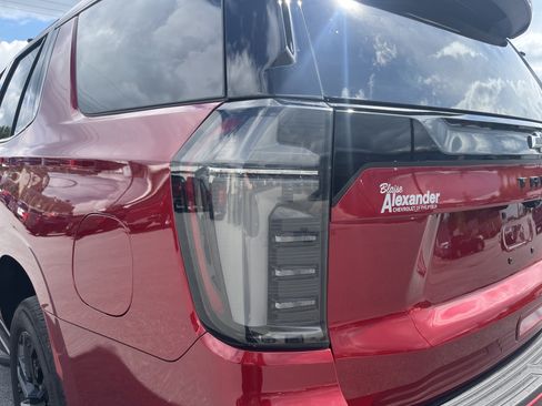 Used 2025 Chevrolet Tahoe RST w/ Comfort Package AWD/4WD image 15