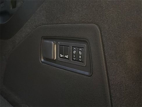 New 2026 Cadillac Escalade ESV Luxury w/ LPO, Radiant Package image 29