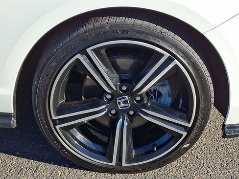 Used 2024 Honda Accord Sport image 8