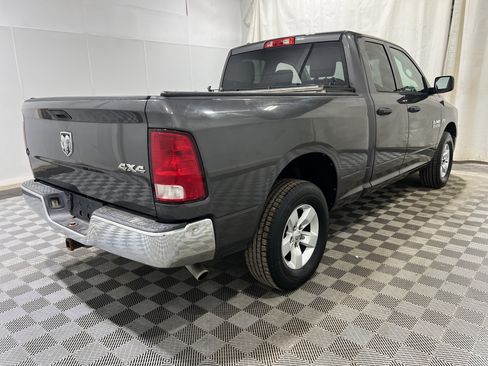 Used 2016 RAM 1500 ST w/ SXT Appearance Group AWD/4WD image 3