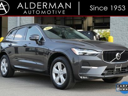 Used 2022 Volvo XC60 B5 Momentum