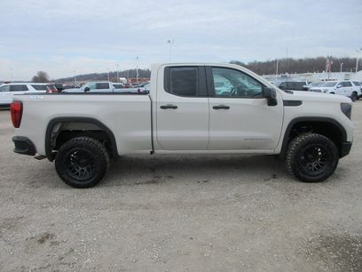 New 2026 GMC Sierra 1500 Pro w/ Pro Value Package