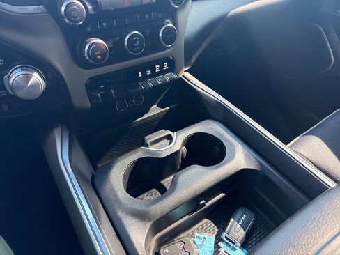 Used 2020 RAM 1500 Laramie image 18