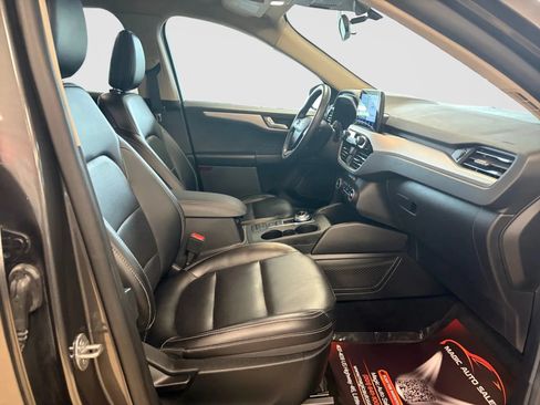 Used 2020 Ford Escape SEL AWD/4WD image 20