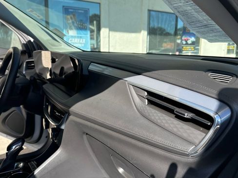 Used 2024 Buick Encore GX Sport Touring image 27