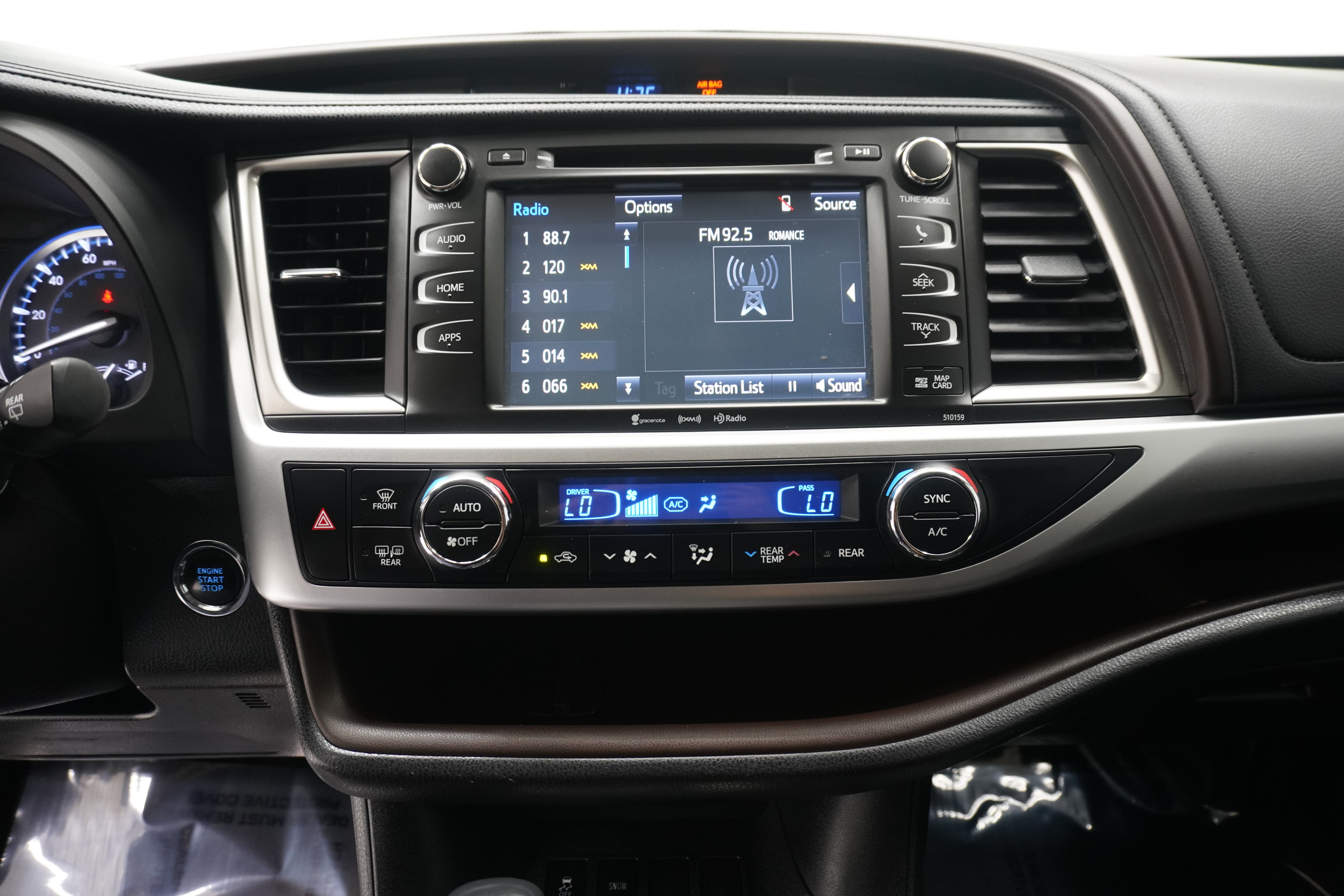 Used 2016 Toyota Highlander XLE FWD image 20