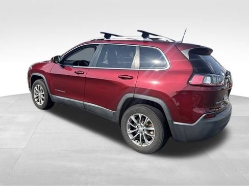 Used 2021 Jeep Cherokee Latitude Plus AWD/4WD image 10
