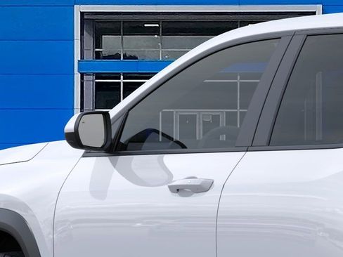 New 2026 Chevrolet Equinox LT FWD image 12