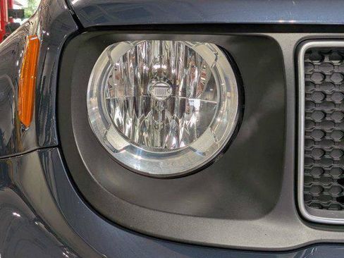 Certified 2023 Jeep Renegade Latitude AWD/4WD image 10